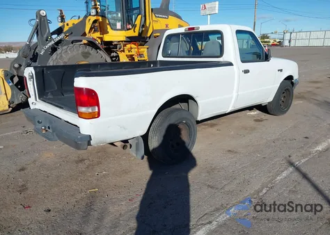 1993 Ford Ranger из США, поврежденный, VIN 1FTCR10UXPPA21743